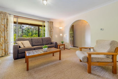 Pin High - Melbourne Tourism 2