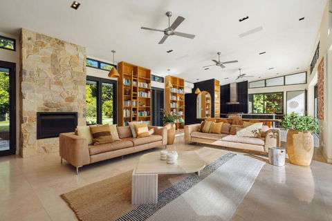 Pine Mountain - Melbourne Tourism 2