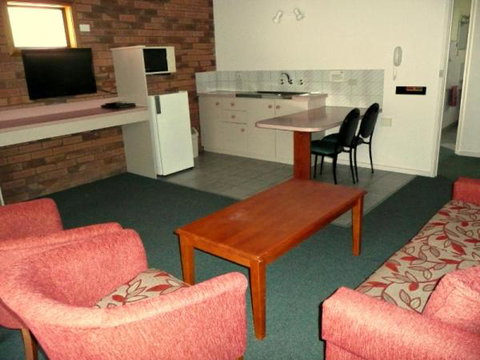 Pinnacle Holiday Lodge - Melbourne Tourism 1