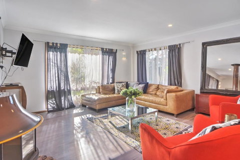 Pleasant Way River Lodge - Melbourne Tourism 3