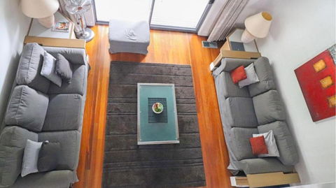 Plover Executive Deluxe Villa 25 - Melbourne Tourism 0