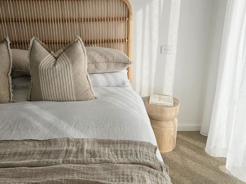 Plunge Pool, Walk To Beach, Olas Villa 5 - Melbourne Tourism 3