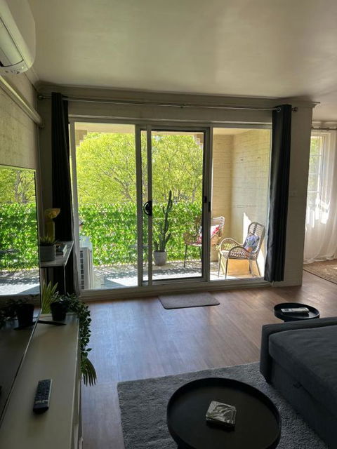 Plush 2 Bedroom Apartment Kingston - Melbourne Tourism 2