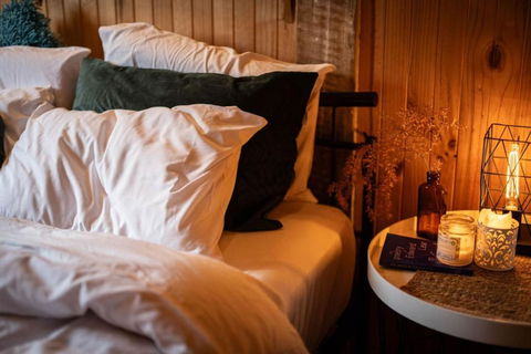 Poets Ode Featuring The Donkey Shed Theatre - Melbourne Tourism 3