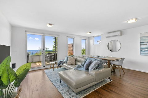 Point Grey Apartment 16 - Melbourne Tourism 3