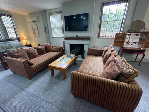 Post Office Boutique Accommodation - Melbourne Tourism 1
