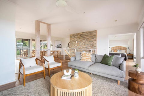 Perfect Peninsula Base With Heated Pool And Spa - Melbourne Tourism 1