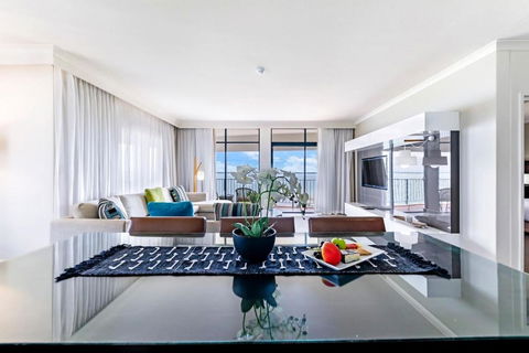 Postcard Waterfront Living On The Esplanade - Melbourne Tourism 2