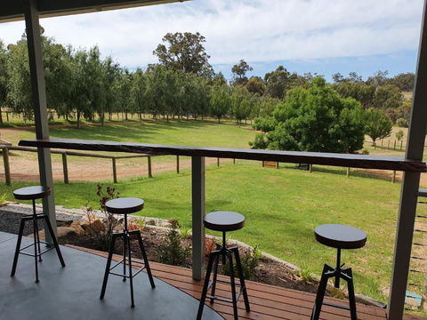 Preston Valley Shed Stay - Melbourne Tourism 0