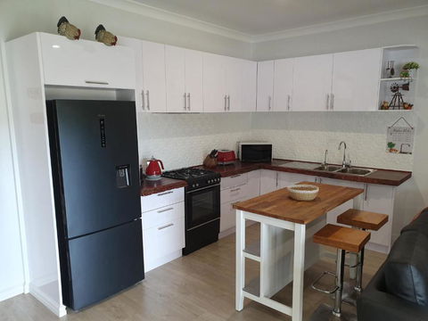 Preston Valley Shed Stay - Melbourne Tourism 3