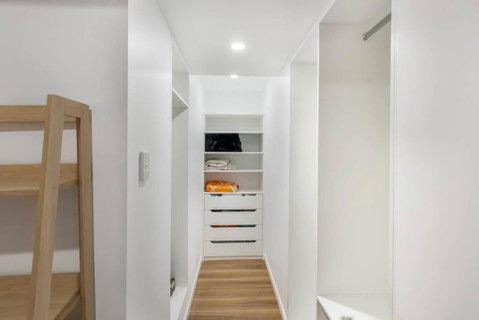 Prime Location, Stylish Space - Melbourne Tourism 3