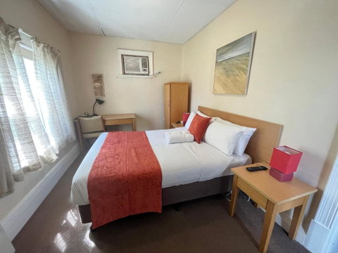Princes Lodge Motel - Melbourne Tourism 2