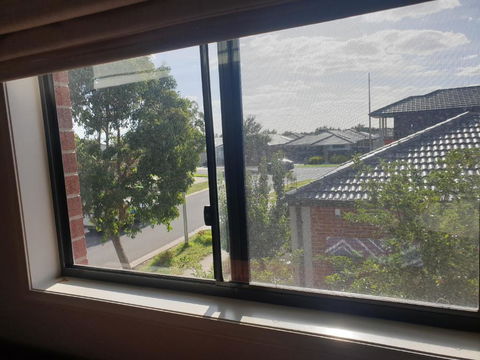 Private Room With Shared Bathroom In Point Cook - Melbourne Tourism 2