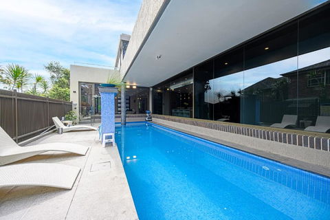 Putney Brand New Luxury House Pool & Waterview - Melbourne Tourism 0