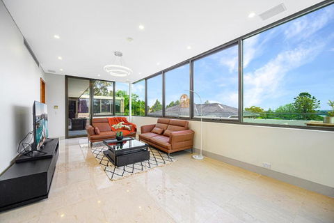 Putney Brand New Luxury House Pool & Waterview - Melbourne Tourism 2