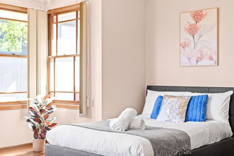 Quadruple Room W Ensuite In Gordon Near Train & Bus - Melbourne Tourism 1