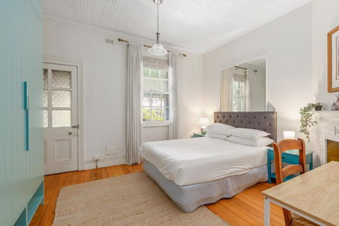 Quaint 3-Bed Heritage Home In The Heart Of Sydney - Melbourne Tourism 1