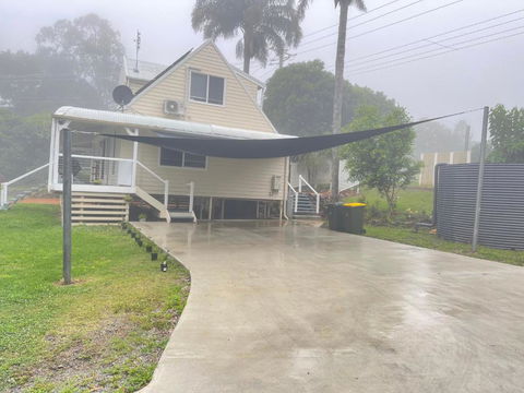Quiet, Cozy And Calm 3 Bedroom House. - Melbourne Tourism 3