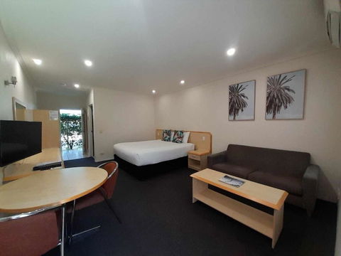 Red Bridge Motor Inn - Melbourne Tourism 0