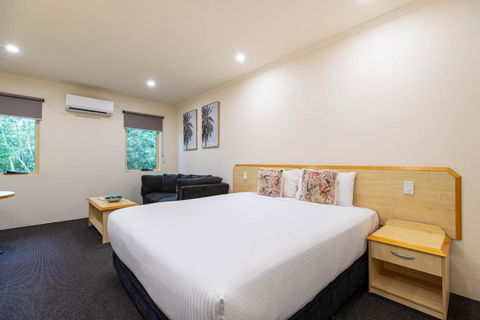Red Bridge Motor Inn - Melbourne Tourism 1