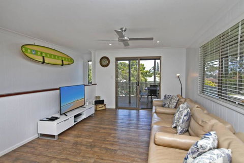 Red Door Beach House - Melbourne Tourism 2