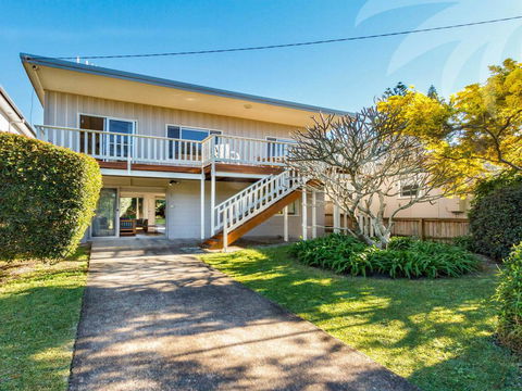 At Tintagel - Melbourne Tourism 0