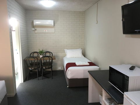 Atlas Motel - Melbourne Tourism 3