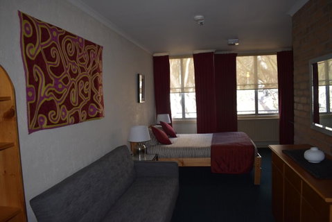 Attunga Alpine Lodge & Apartments - Melbourne Tourism 1