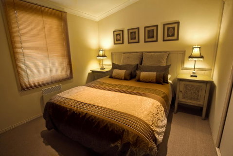 Autumn Abode Cottages - Melbourne Tourism 3