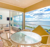 Avalon 1 - overlooking beautiful Convent Beach - Melbourne Tourism
