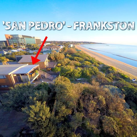 Award Winning Beach Front Retreat - Melbourne Tourism 3