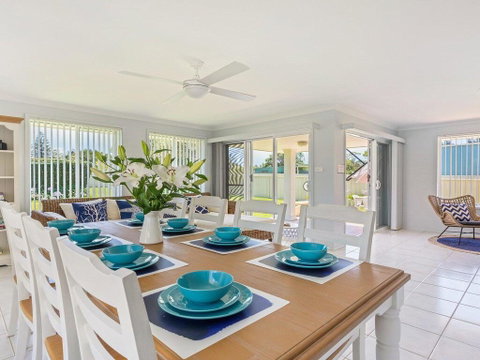Azure Waters - Perfectly Positioned With Ocean Views - Melbourne Tourism 2