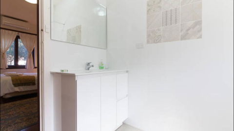 B4 Apartment Close To City, UWA, Nedlands & Swan River - Melbourne Tourism 3