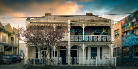 Back Of Chapel - Melbourne Tourism 0