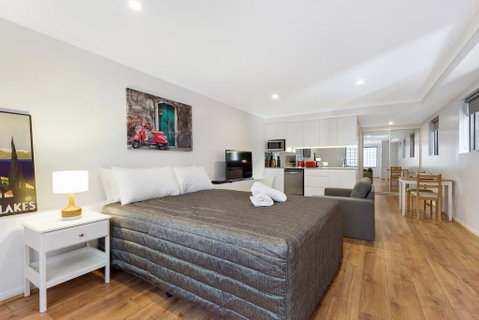 Balmain Modern Apartments - Melbourne Tourism 0