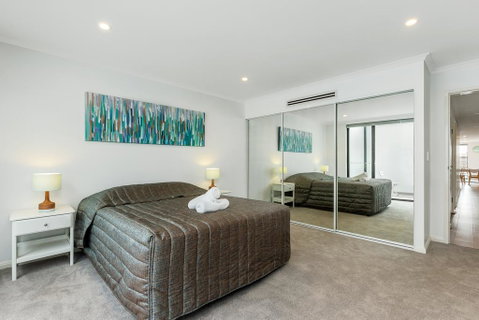 Balmain Modern Apartments - Melbourne Tourism 1