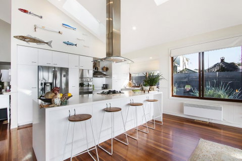 Bancroft Bay Frontage - Melbourne Tourism 2