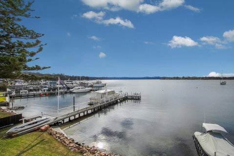 Bancroft Bay Frontage - Melbourne Tourism 3