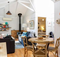Bandalong Cottages - Melbourne Tourism