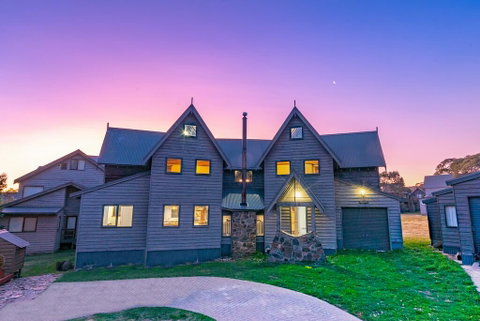 Banjo's Chalet, Alpine-getaways - Melbourne Tourism 0