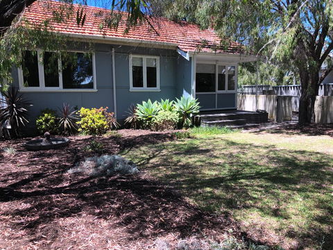 Barefoot Beach Cottage - Busselton - Melbourne Tourism 3