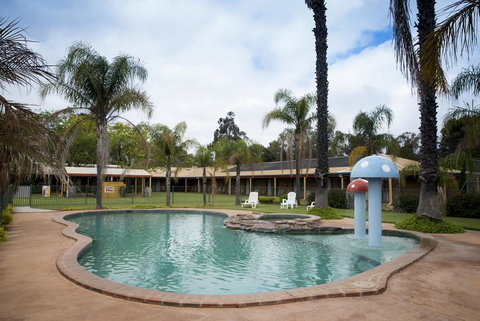 Barooga Country Inn Motel - Melbourne Tourism 0