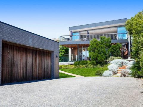 Bay Vista - Amazing Bay Views With The Beach At Your Doorstop! - Melbourne Tourism 0