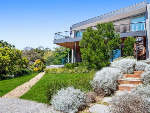 Bay Vista - Amazing Bay Views With The Beach At Your Doorstop! - Melbourne Tourism 3