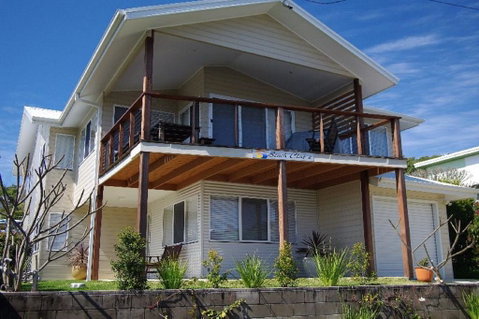 Beach Club 2, 5 Gowing Street - Melbourne Tourism 0