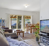 Beach Escape  Currarong - basic family accommodation - Melbourne Tourism