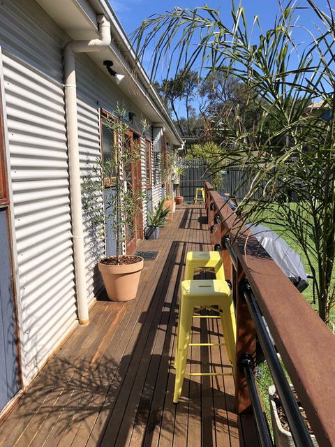 Beach Holiday Apartments - Melbourne Tourism 0