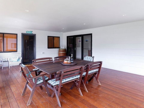 Beach House - Melbourne Tourism 2