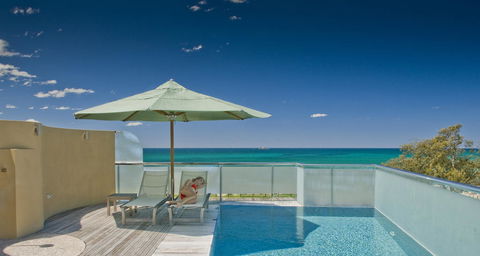 Beach Suites - Melbourne Tourism 0