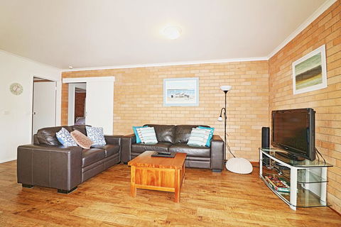 Beachcomber - Pet Friendly - Melbourne Tourism 1
